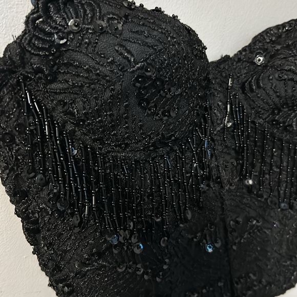 🏷️ SALE 🏷️ Mina Handmade Black Beaded Bustier - Picture 3 of 10